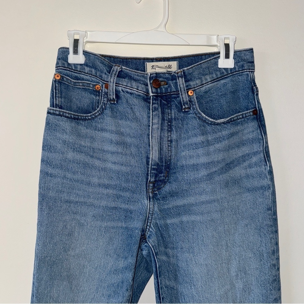 Madewell The Perfect Vintage Straight Jean in Reinhart Wash 26 - Picture 4 of 7
